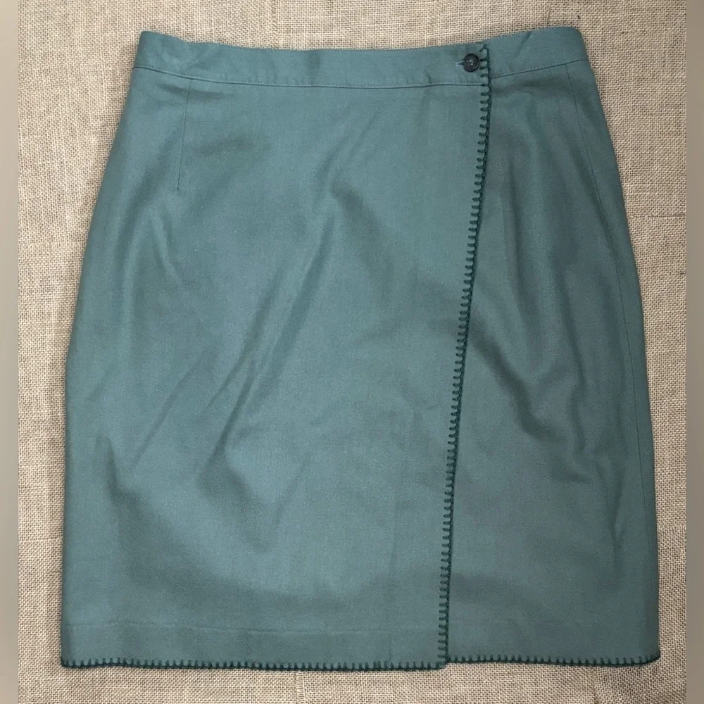 Vintage LL Bean Sage Green Wool Wrap Skirt M L Cottage Goblin Core Fairy Grunge